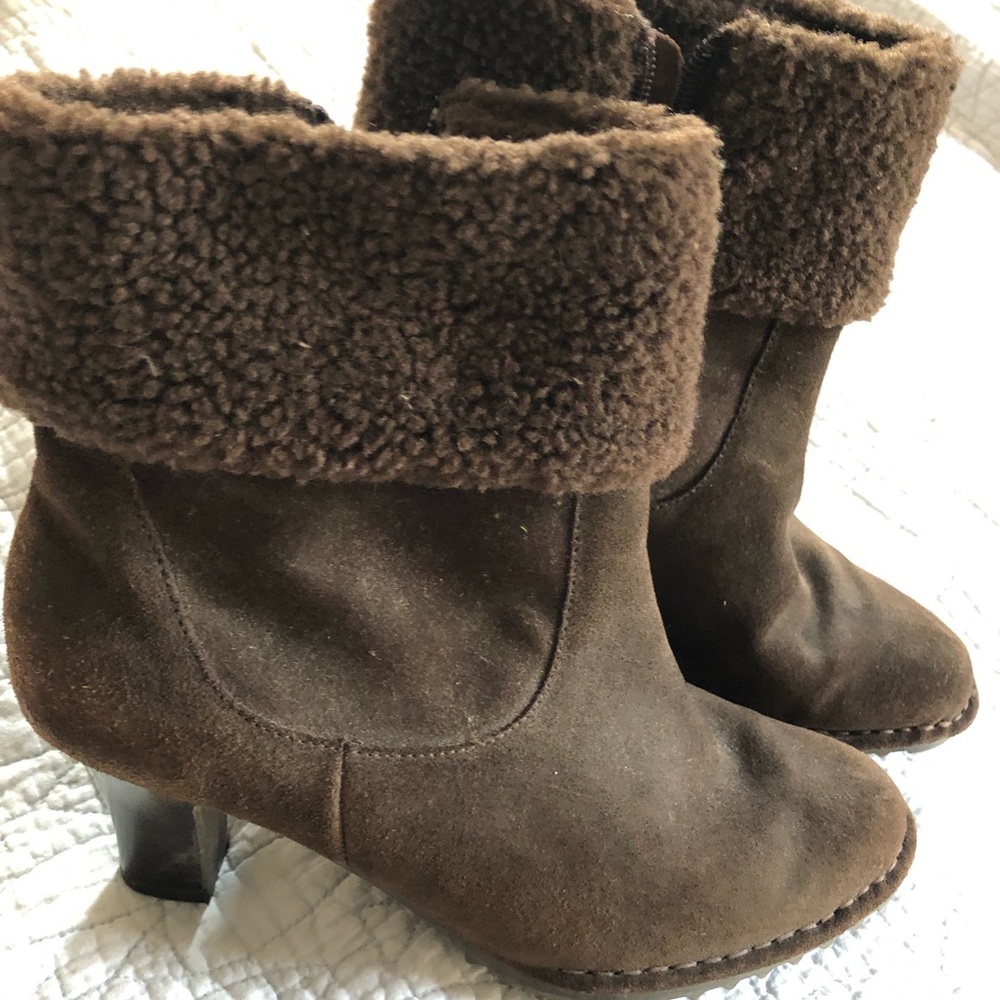 AJ Valenci chocolate Brown Suede Boots 8w